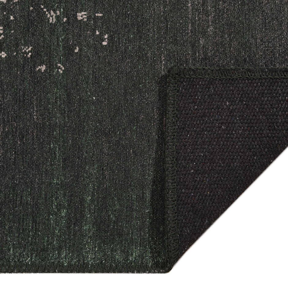 Ivan 32 Green