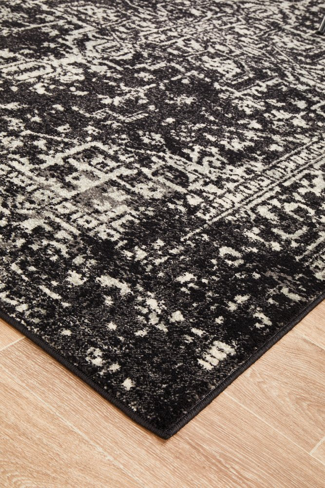 Transition 253 Charcoal-runner