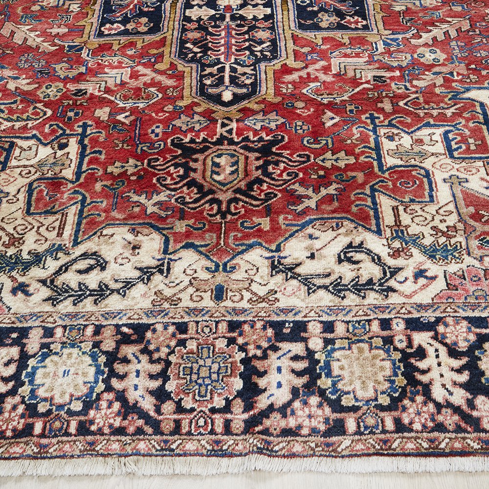Hand Knotted Pure wool- Heriz 566