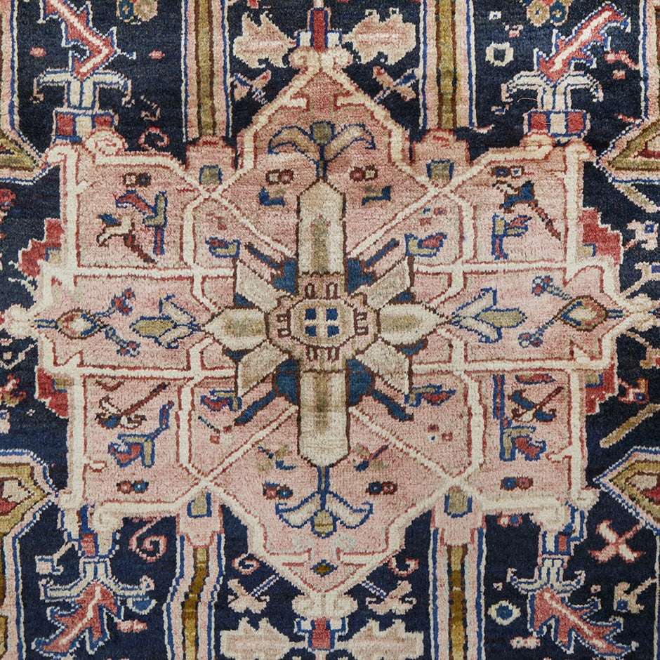 Hand Knotted Pure wool- Heriz 566
