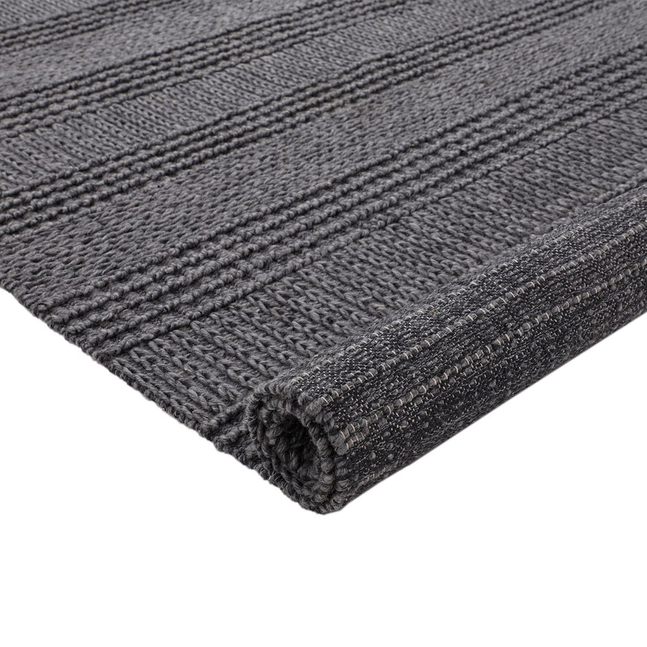 Loften Wool - Stitches Smoke