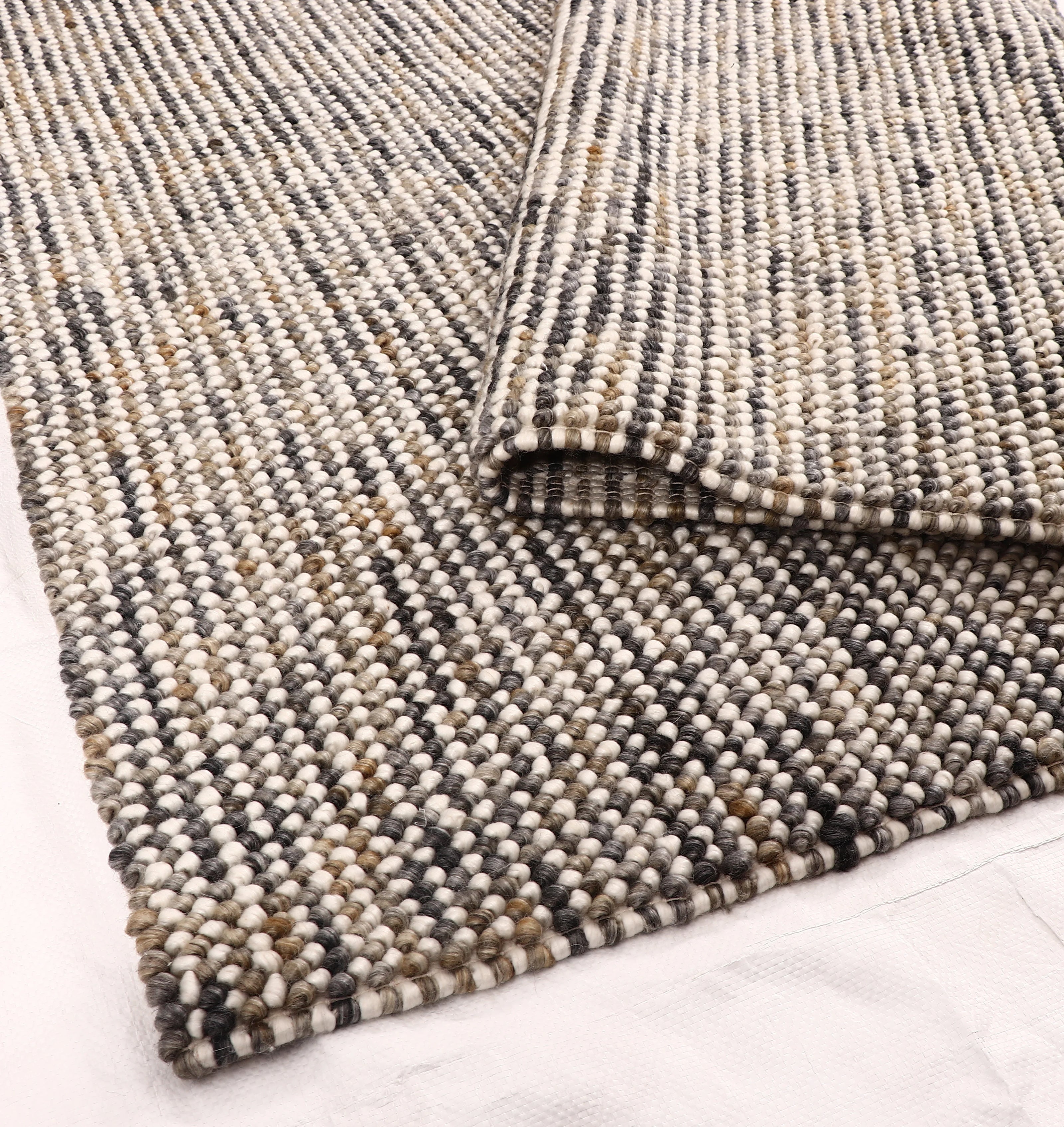 Pebble Wool-Charcoal Multi